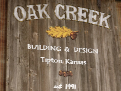 oak creek building and design logo